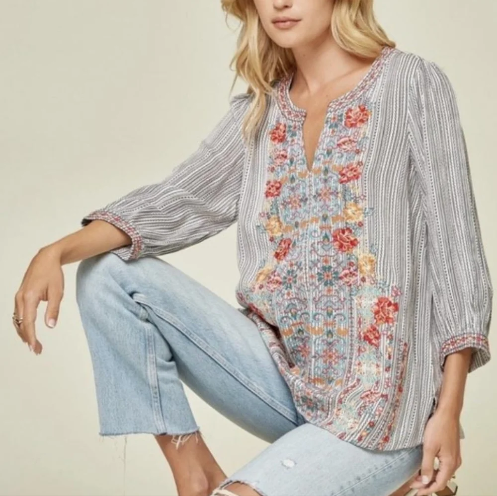 Ruby Rd. Women's Multicolor Embroidered Tunic - Picture 3 of 5